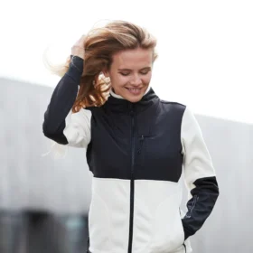 Stævnebluser, Trøjer, Polo & T-shirts